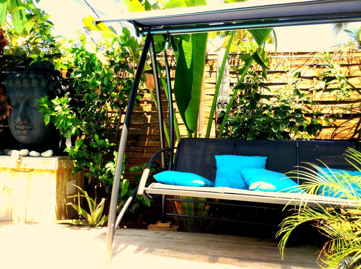 Hotel Les Bougainvilliers Saint-Gilles-les-Bains Exterior foto